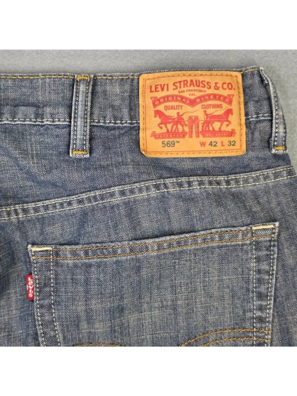 Levis 569 Jeans Mens 42x32 Blue Denim Crosstown Wash Relaxed Straight Y2K Grunge